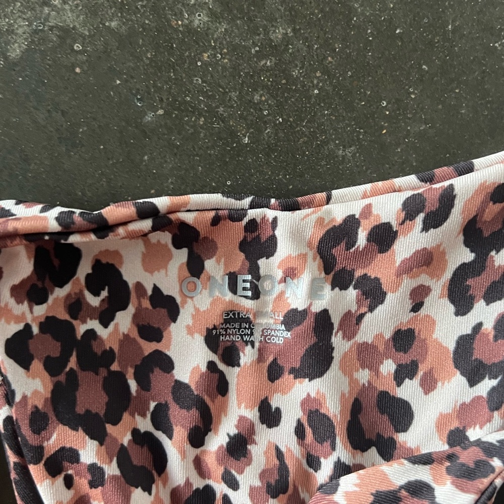 Leopard Bikini - Picture 3 of 3